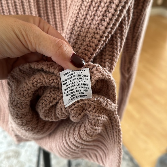 Pink Turtle Neck Sweater - Picture 4 of 5